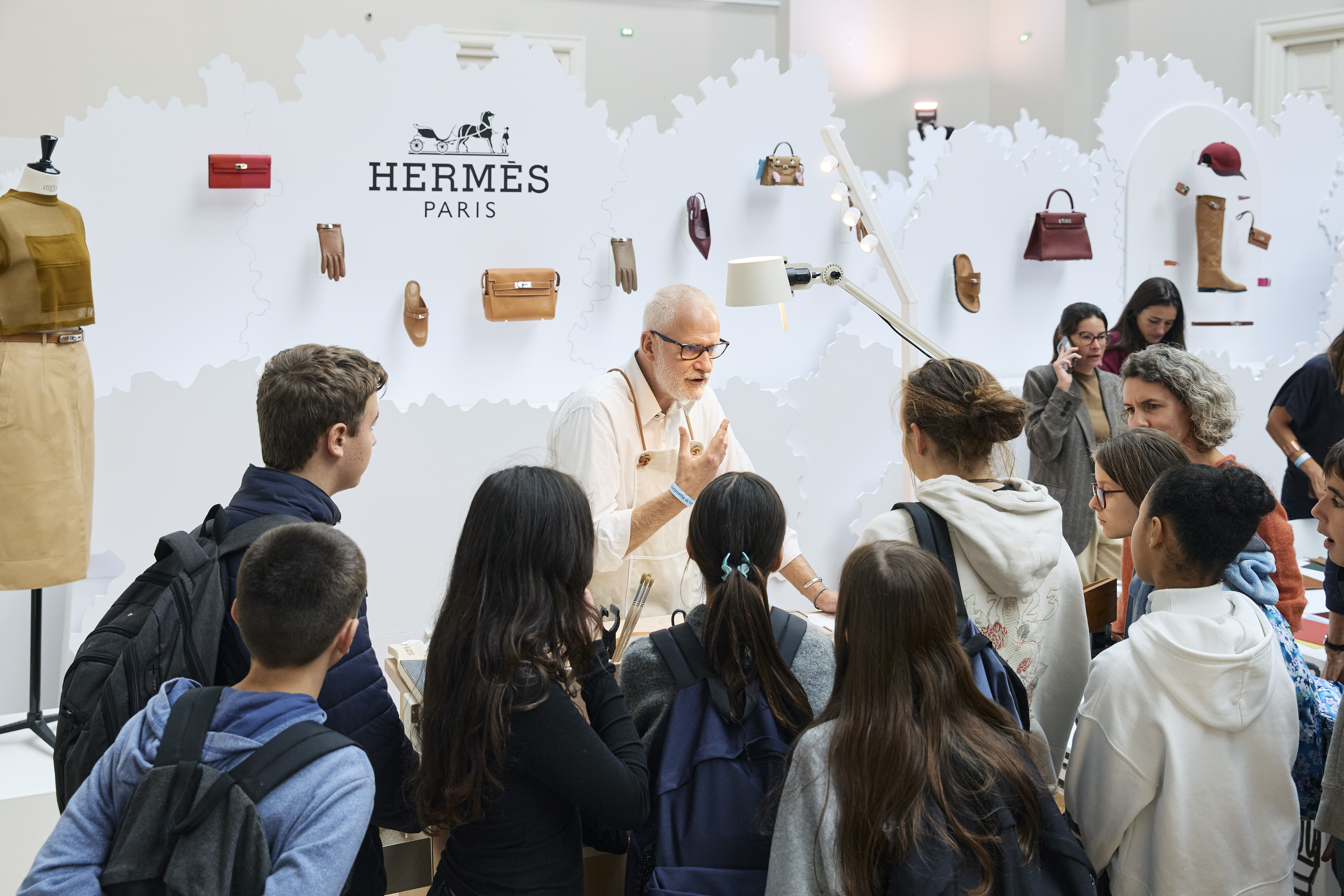 งานฝีมือ - Join Hermès